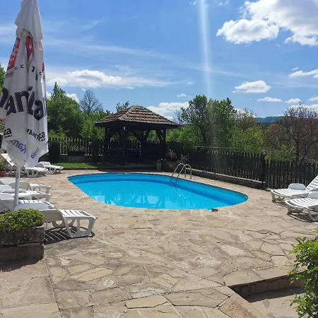 арната къща Yakovtsi