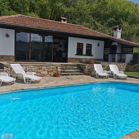 арната къща 펜션 Yakovtsi