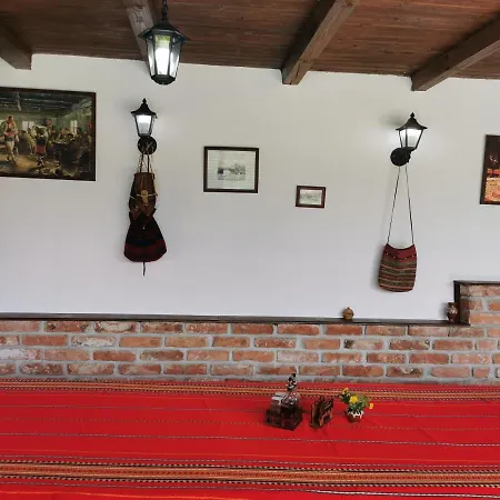 арната къща