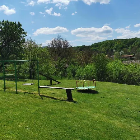 арната къща 펜션