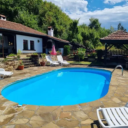 арната къща 펜션 Yakovtsi