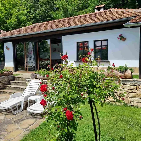 арната къща 펜션